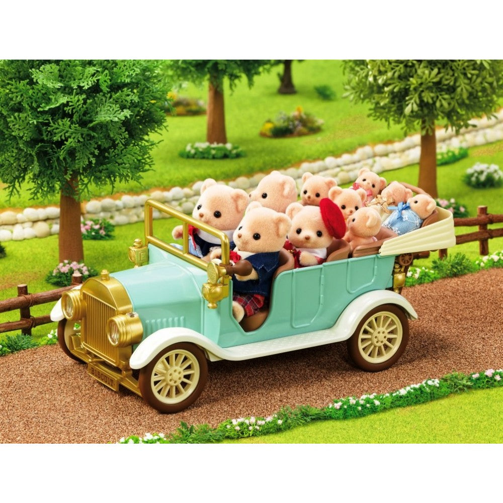 SYLVANIAN Families Classic Family Car 5868