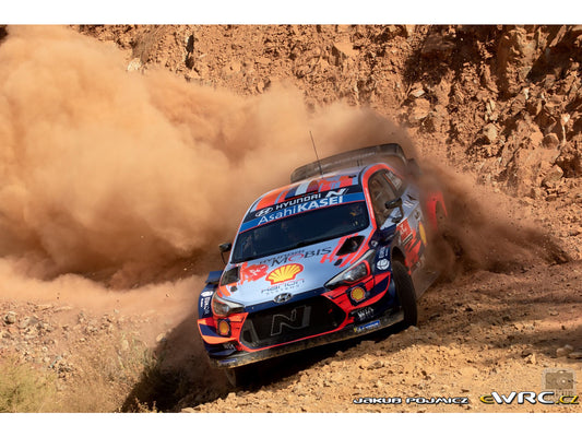 SCX Advance Hyundai I-20 WRC Loeb Turkiye 1:32 Slot Car