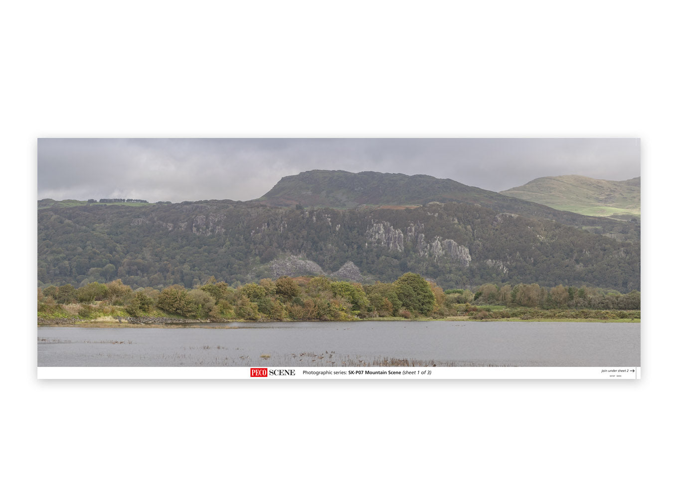 PECO SKP-07 Photographic Mountain Scene Backscene