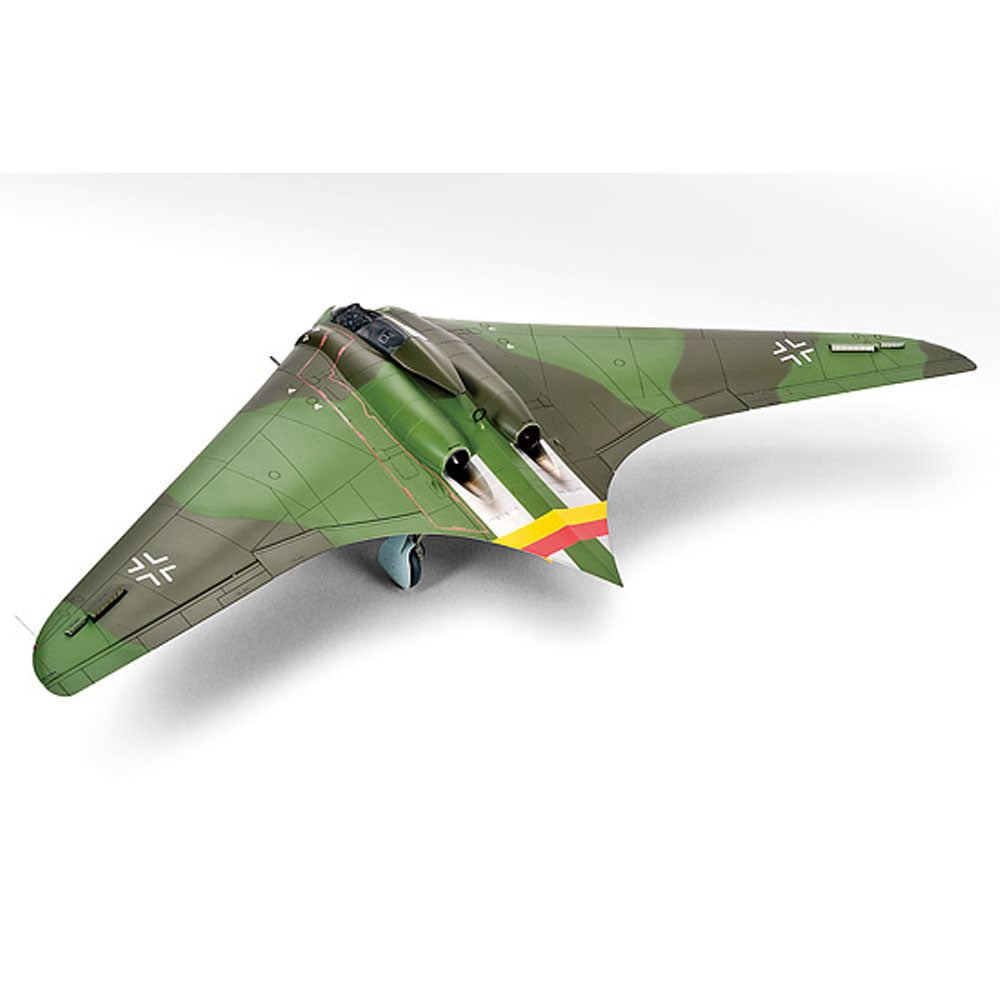 Zoukei Mura SWS08 Horton Ho 229 1:32 Model Aircraft Kit