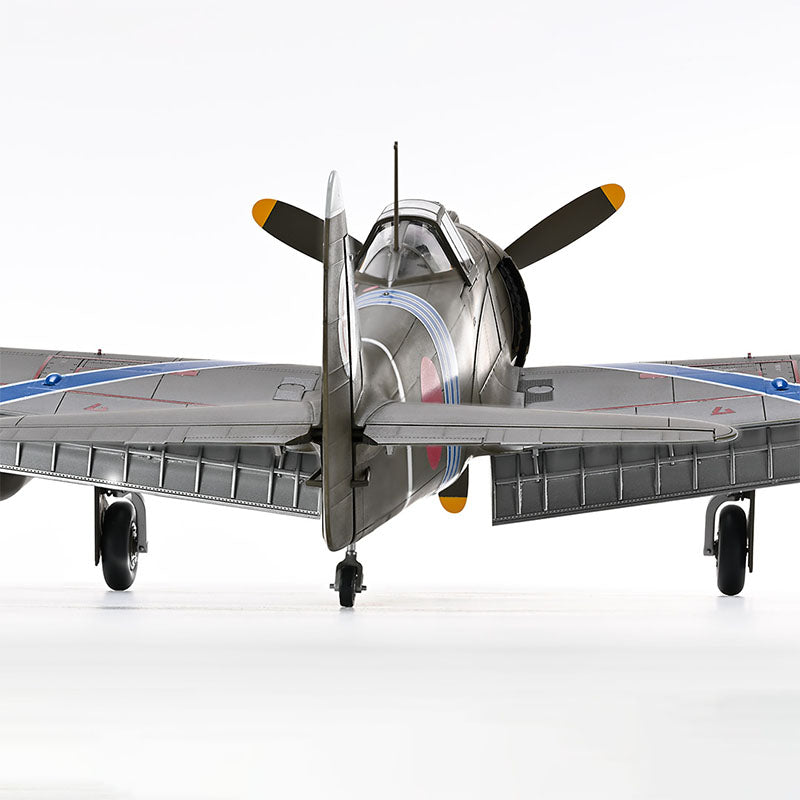 Zoukei Mura SWS27 Kawasaki Ki-100-I Otsu Type 5 Fighter 1:32 Model Kit