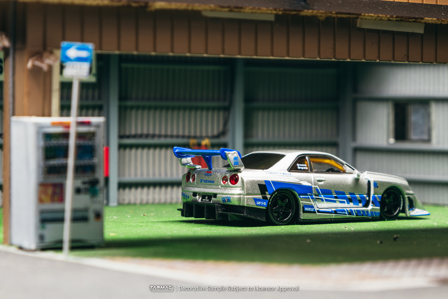 Tarmac Works LB-ER34 Super Silhouette Nissan Skyline 1:64 Diecast Model