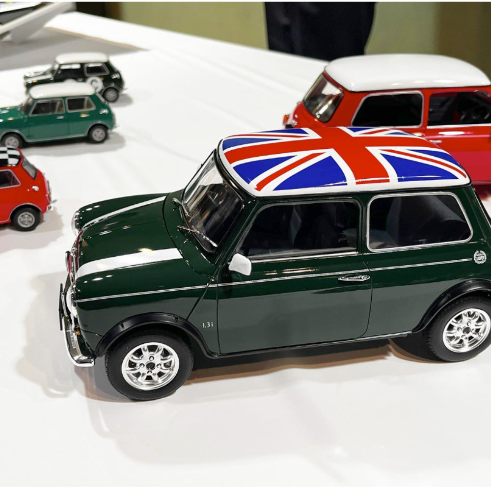 Tamiya 12031 1991 Rover Mini Cooper 1.3i 1:12 Model Kit