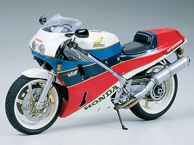 TAMIYA 14057  Honda VFR750R 1:12 Bike Model Kit