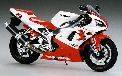 TAMIYA 14073 Yamaha YZF-R1 1:12  Bike Model Kit