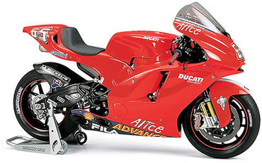 TAMIYA 14101 Ducati Desmosedici 1:12 Bike Model Kit