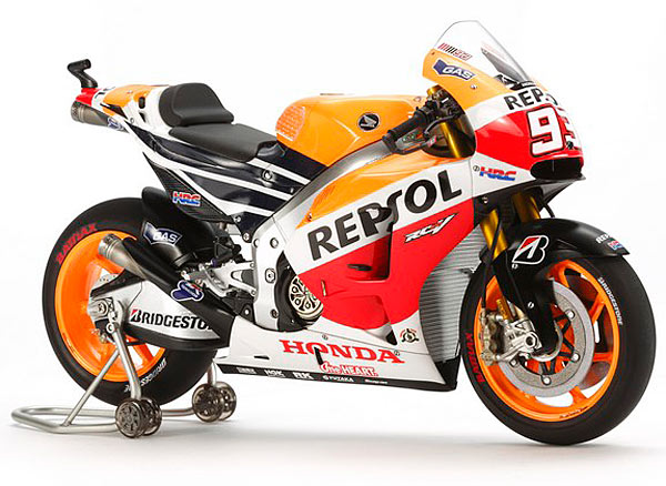 TAMIYA 14130 Repsol Honda RC213V4 1:12  Bike Model Kit