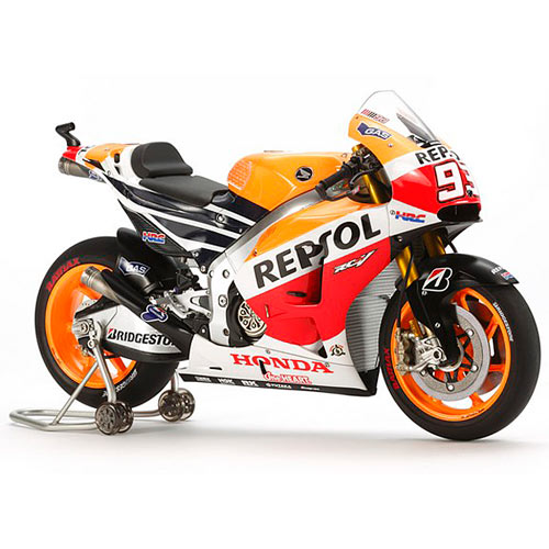 TAMIYA 14130 Repsol Honda RC213V4 1:12  Bike Model Kit