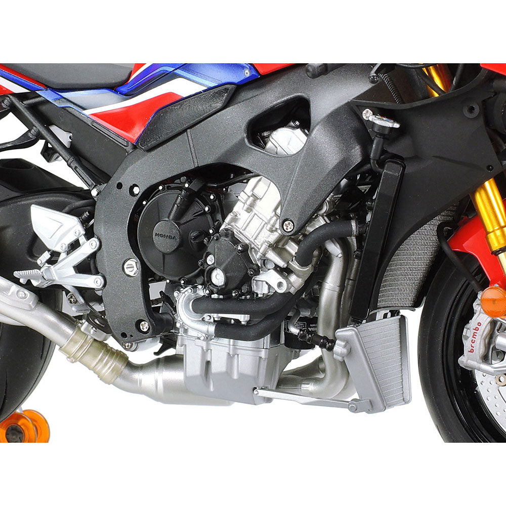 Tamiya 14138 Honda CBR1000RR-R Fireblade Sp 1:12  Plastic Bike Model Kit