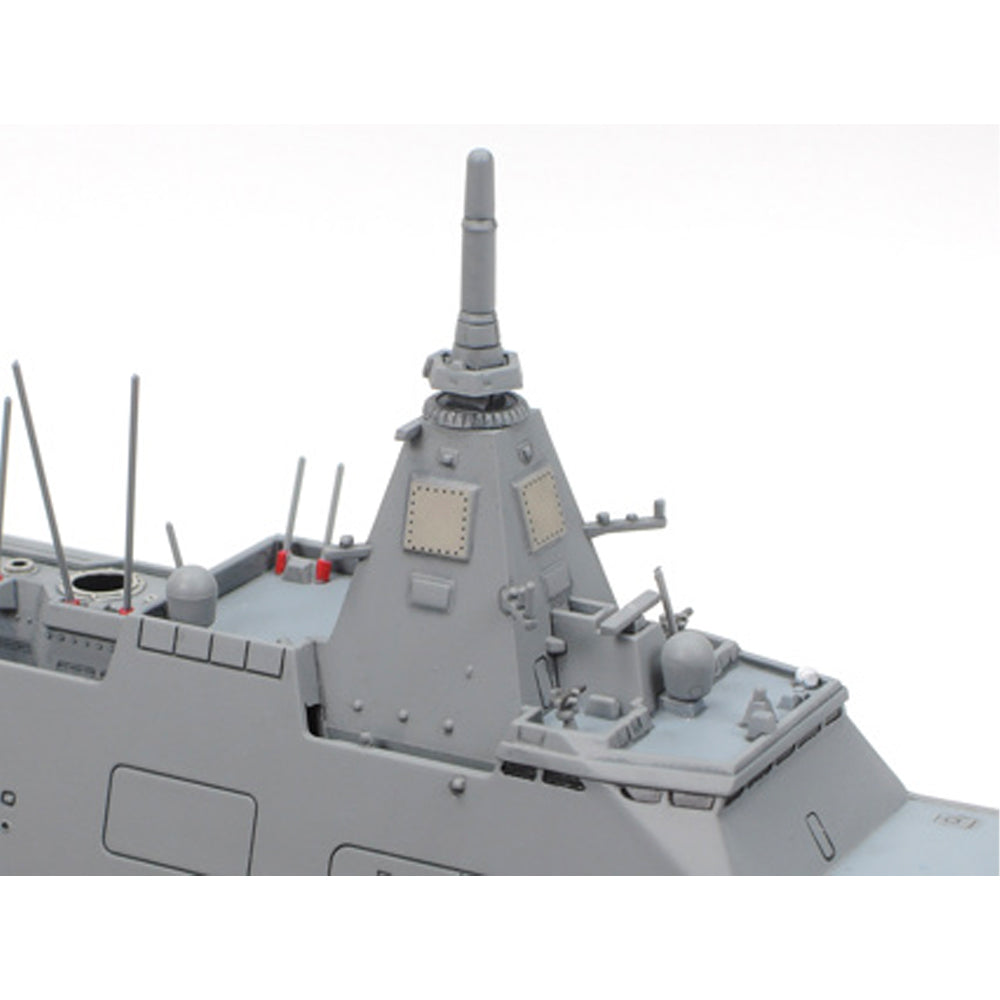 Tamiya  31037 FFM-1 Mogami JMSDF Defense Ship 1:700 Model Kit