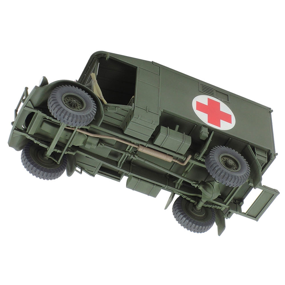 Tamiya 32605 British 2t 4x2 Ambulance 1:48  Model Kit