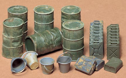 TAMIYA 35026 Jerry Cans 1:35  Military Model Kit