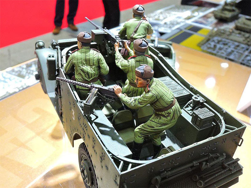 TAMIYA 35363 M3A1 Scout Car 1:35 Military Model Kit