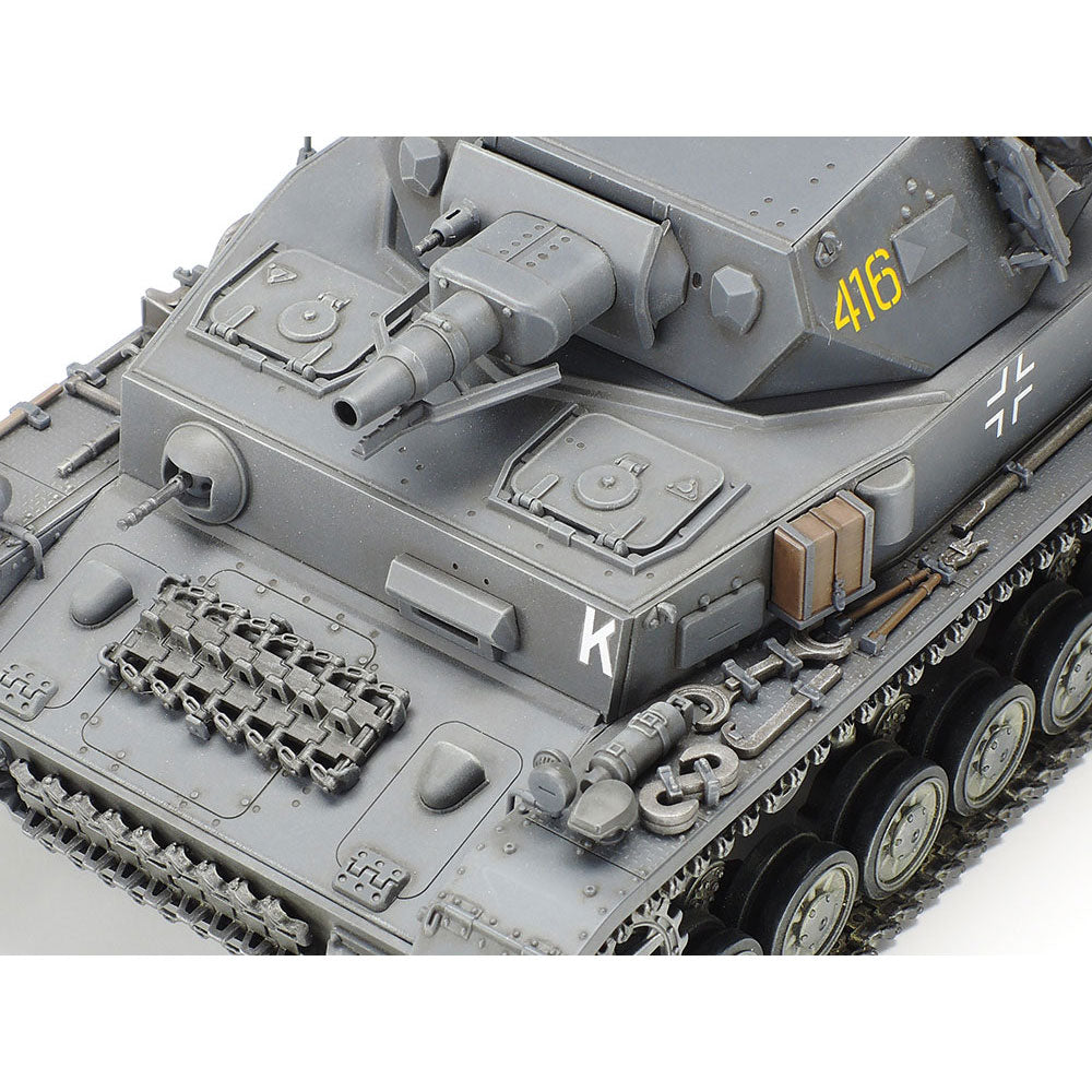 Tamiya 35374 German Panzerkampfwagen IV Ausf F 1:35  Plastic Model Tank Kit