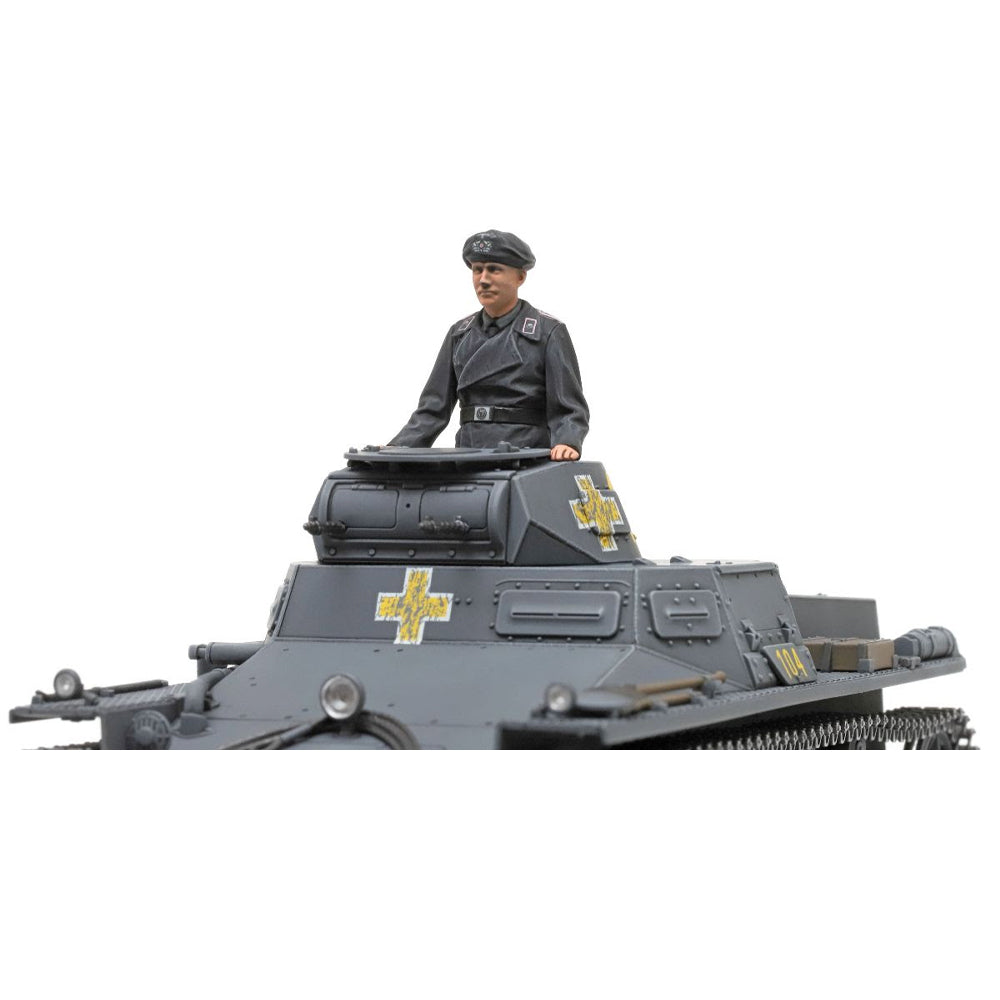Tamiya 35388 Panzer Panzerkampfwagen I Ausf.B German Tank 1:35 Model Kit