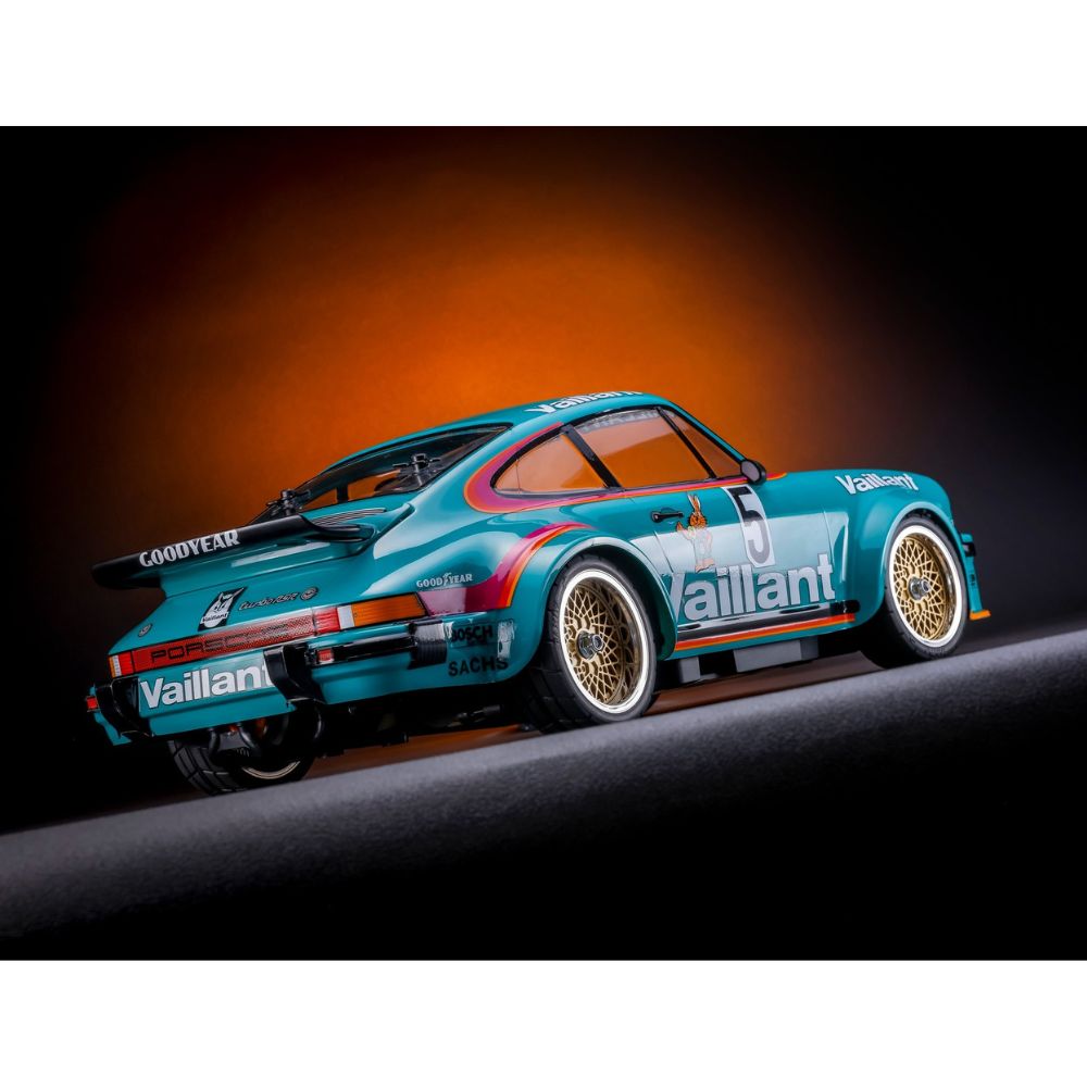 Tamiya RC 47524 Porsche 934 50th Anniversary (1976) 1:10 RC Assembly Kit