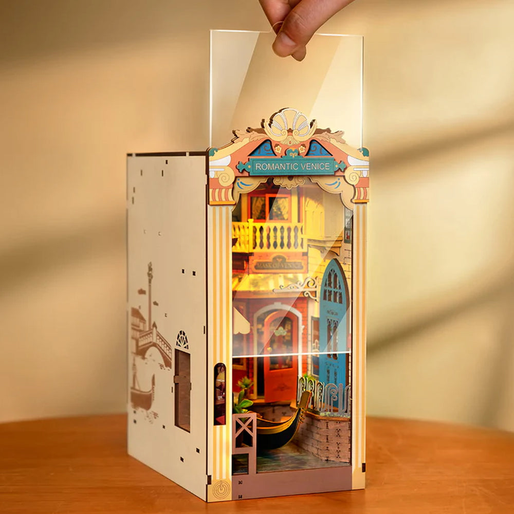 Rolife Romantic Venice DIY Book Nook Shelf Insert Model Kit TGB08