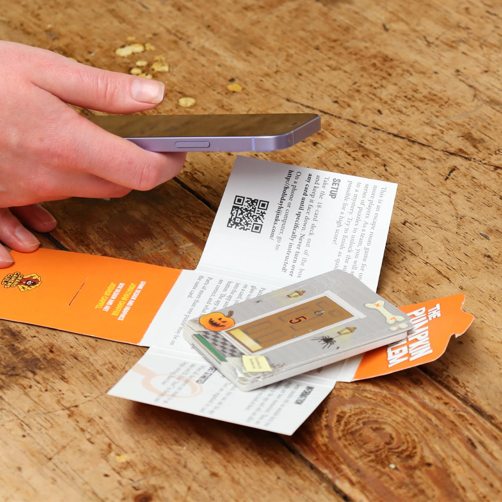 Holiday Hijinks - Pumpkin Problem - Escape Room Card Game 60min Age 13+