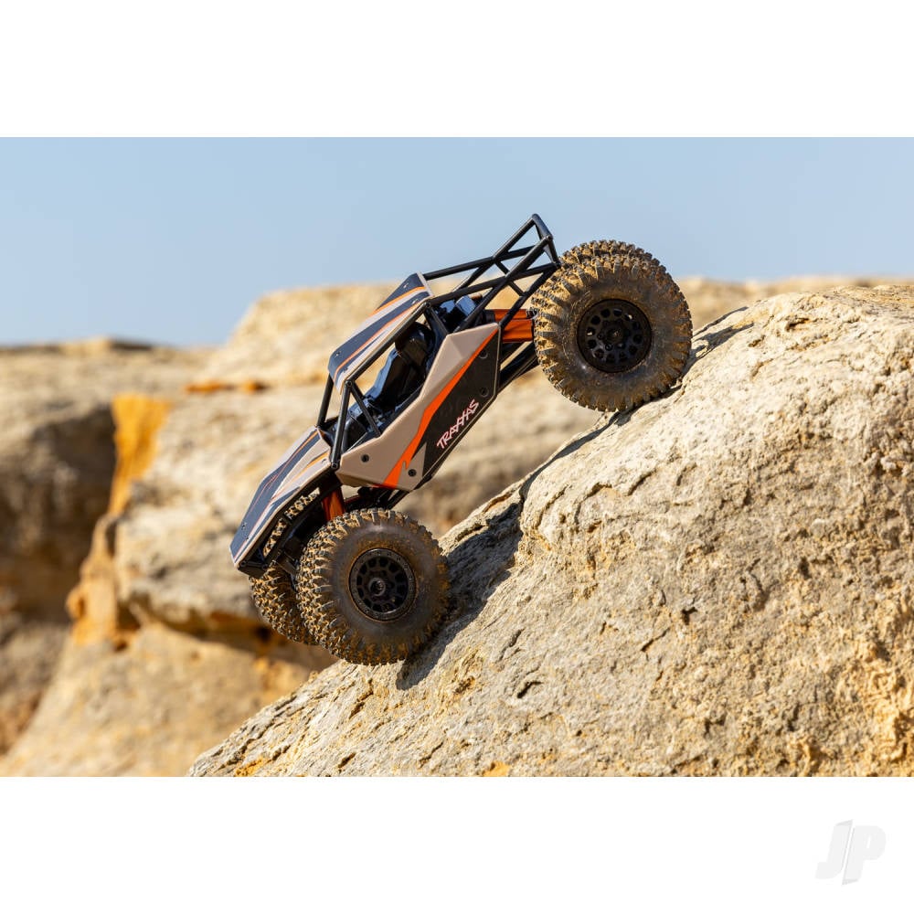 Traxxas TXC-4M Extreme 3S 1:18 RTR 4x4 RC Scale Crawler - Tan