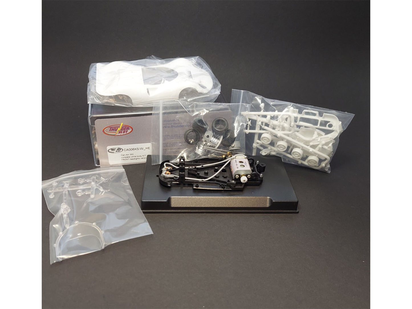 Thunderslot Can-Am 350 (Front Headlights) Complete White Kit SLCA006KS-W-HE 1:32