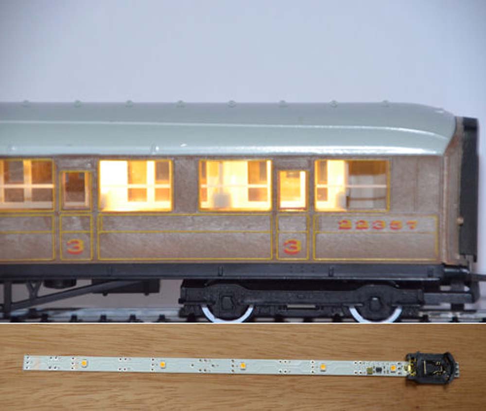 Train Tech Automatic Coach Lighting Multipack - Warm White A (3) HO/OO Gauge