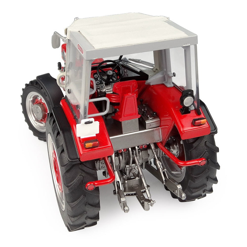 Universal Hobbies 6481 Massey Ferguson 1080 w/Peko Cabin 1:32 Diecast Tractor
