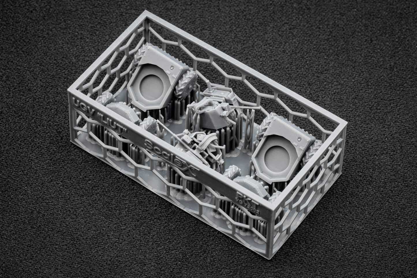 ScaleX UGV "LIUT" MAG and PKT 4x 1:72 3D Printed Model Kit VG 72003