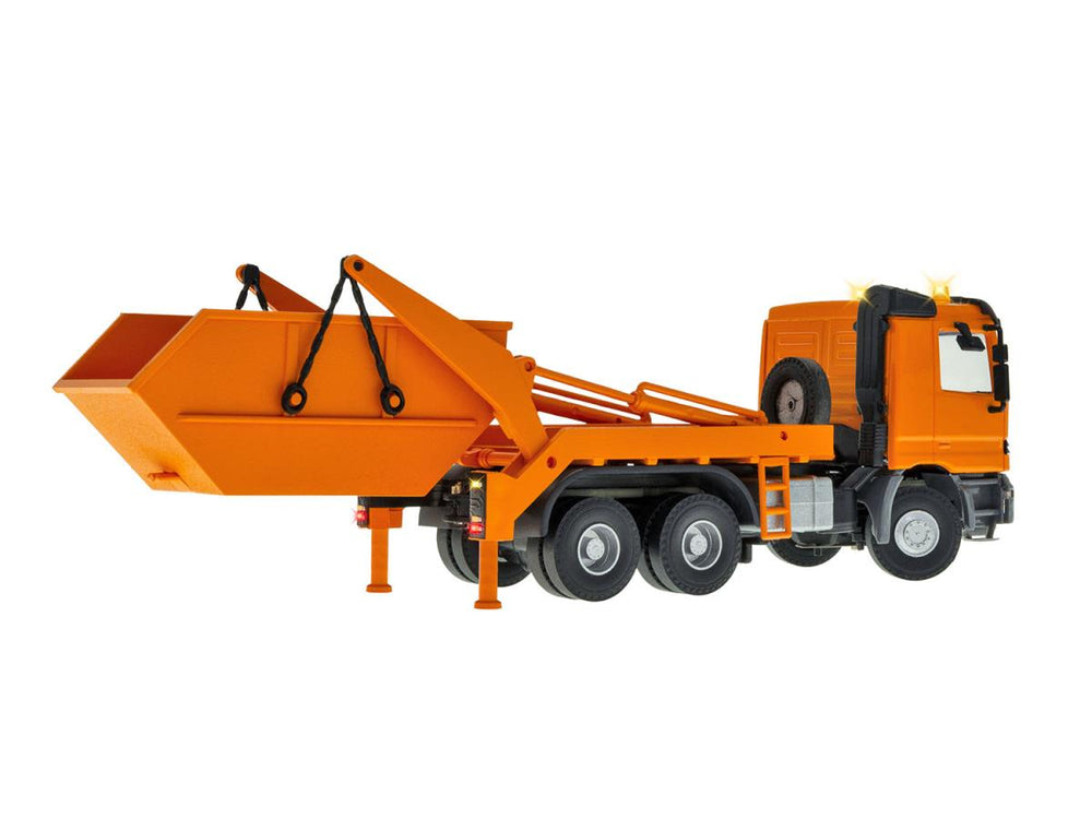 Viessmann CarMotion MB Actros 3 Axle Skip Loader Orange w/Lights VN8040 HO Gauge