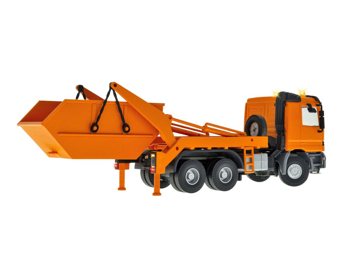 Viessmann CarMotion MB Actros 3 Axle Skip Loader Orange w/Lights VN8040 HO Gauge