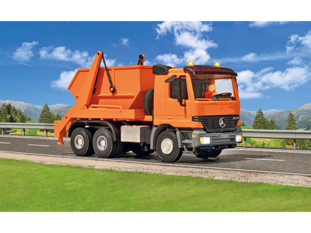 Viessmann CarMotion MB Actros 3 Axle Skip Loader Orange w/Lights VN8040 HO Gauge