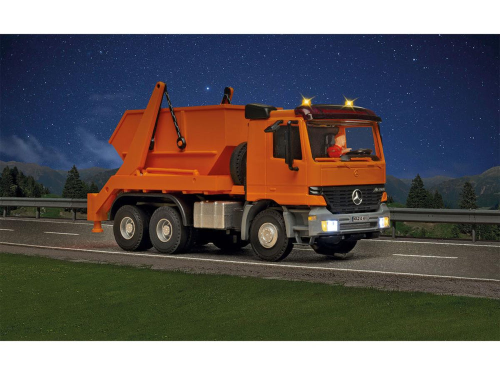 Viessmann CarMotion MB Actros 3 Axle Skip Loader Orange w/Lights VN8040 HO Gauge