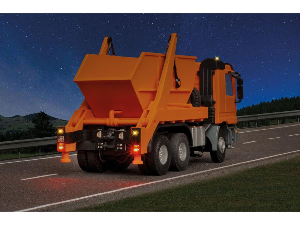 Viessmann CarMotion MB Actros 3 Axle Skip Loader Orange w/Lights VN8040 HO Gauge