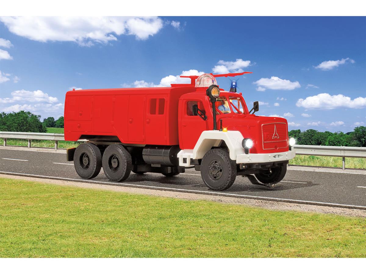 Viessmann CarMotion Magirus Deutz Jupiter 3 Axle Fire Engine VN8055 HO Gauge