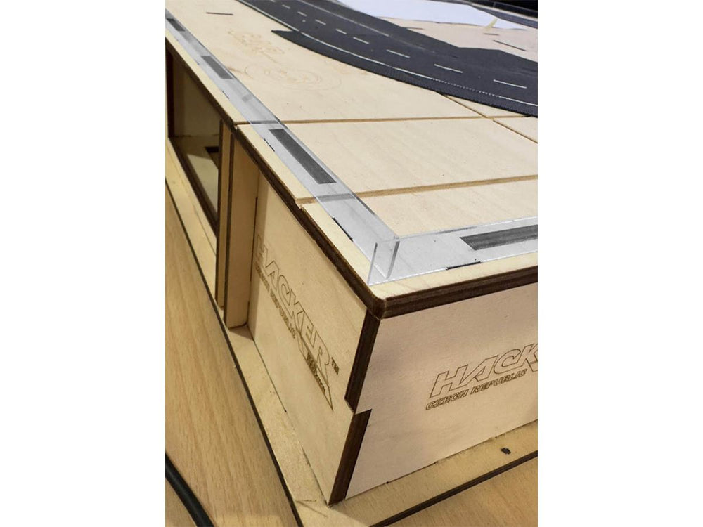 Viessmann CarMotion Ground Module 90 x 54 x 10cm VN8460 HO Gauge