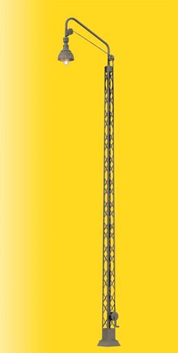 Viessmann 9385 Yard Lamp 280mm LED Warm White O Gauge