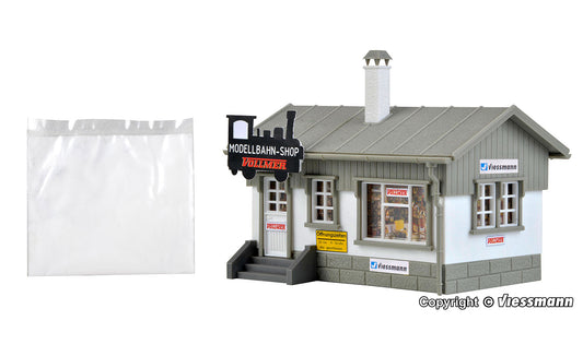 Vollmer 42418 Model Railway Shop with Snow Kit HO