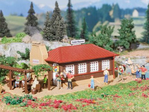 Vollmer 43615 Trout Smokehouse Kit HO