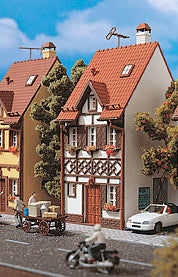 Vollmer 43672 Bahnhofstrasse 15 Half Timbered House Kit HO