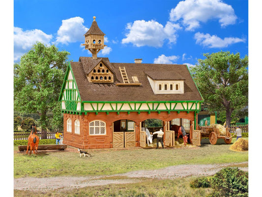 Vollmer 43726 Stable with Pigeonry and Horse Boxes Kit HO