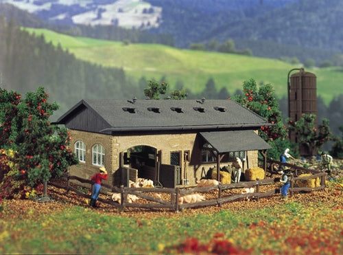 Vollmer 43740 Piggery with Pigs and Fence Kit HO