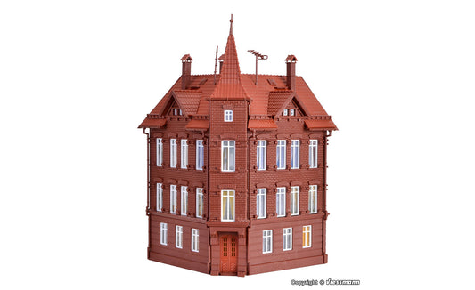 Vollmer 43807 Railmans Corner House Kit HO