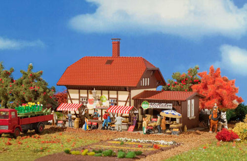 Vollmer 43951 Farm Shop Kit HO