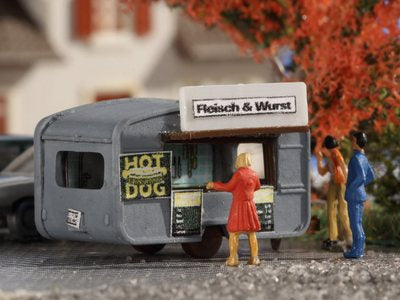 Vollmer 47619 Fleisch and Wurst Vendor Kit N Gauge