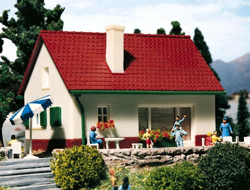 Vollmer 47700 Settlement House Kit N Gauge