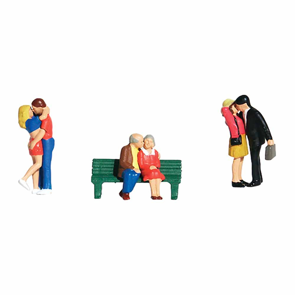 Woodland Scenics A1833 Lovers HO OO Gauge Figures