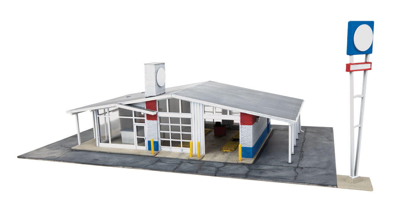 Walthers Cornerstone Drive In Oil Change Station Kit WH933-3543 HO Gauge