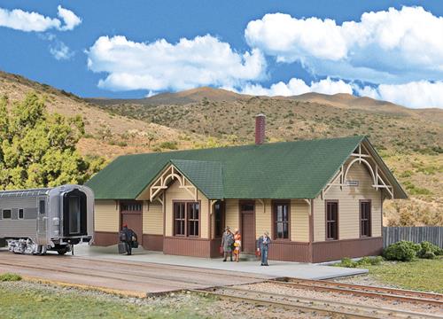 Walthers Cornerstone Union Pacific Style Depot Building Kit HO Gauge WH933-4057