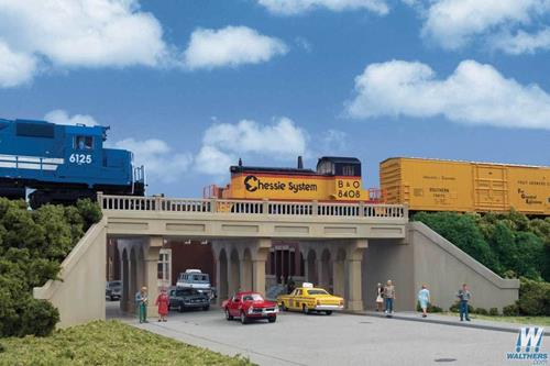Walthers Cornerstone Urban Concrete Overpass Building Kit HO Gauge WH933-4560