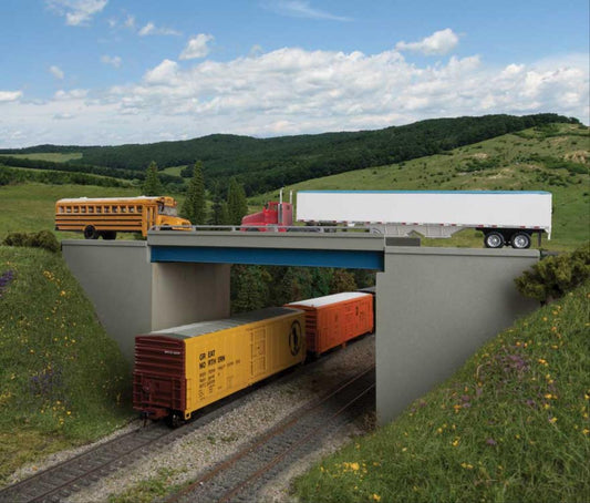 Walthers Cornerstone 933-4565 Modern Steel & Concrete Highway Overpass Kit HO