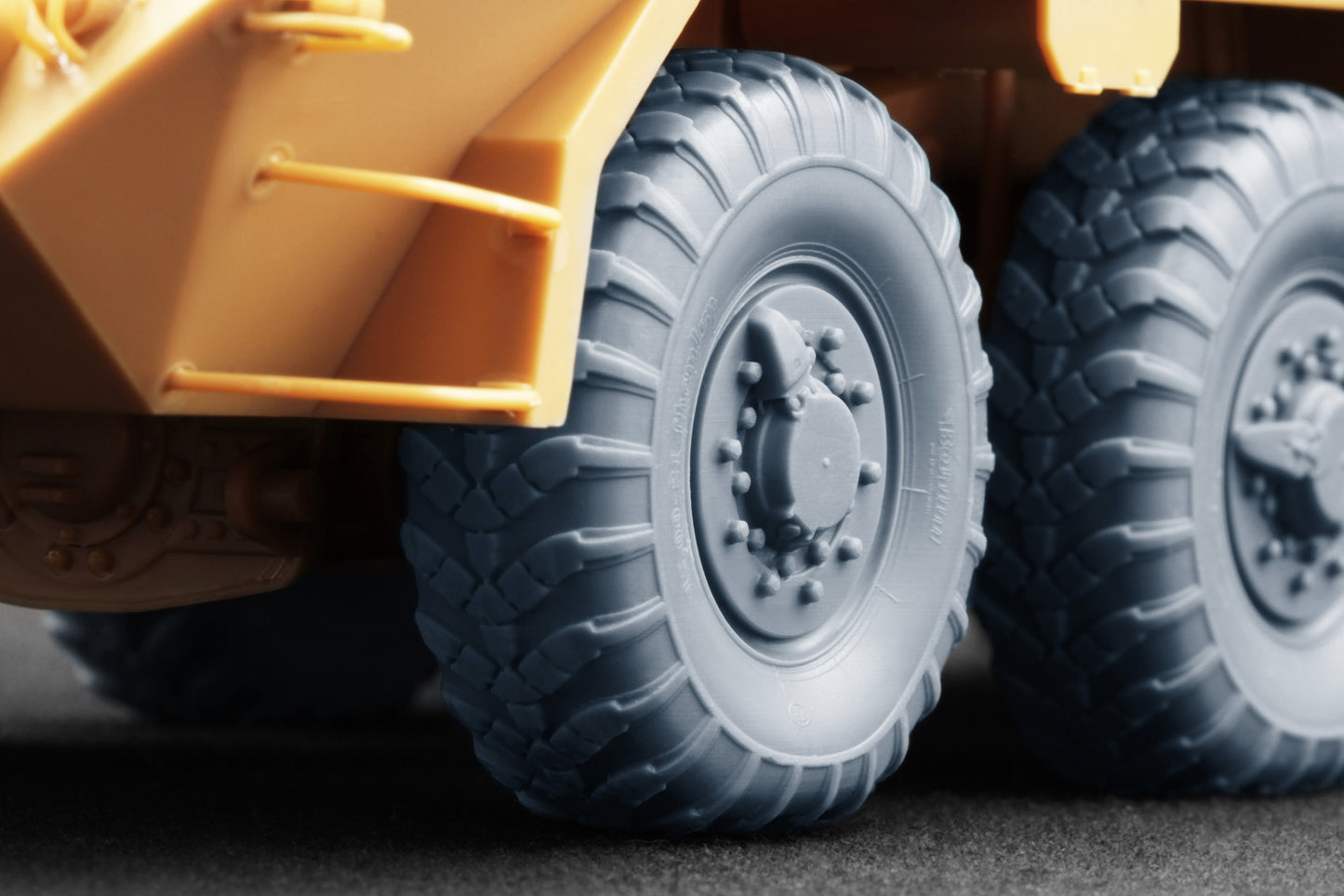 ScaleX ShKH vz.77 DANA TO-3 15.00-21 Ordinary Wheel Set for Hobby Boss 1:35